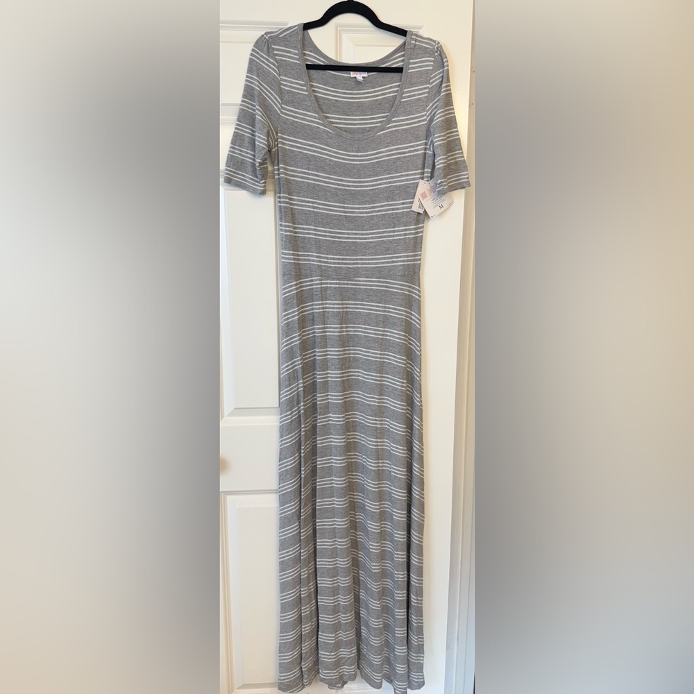 NWT LuLaRoe Anna Maxi Dress Gray and White Size Medium
